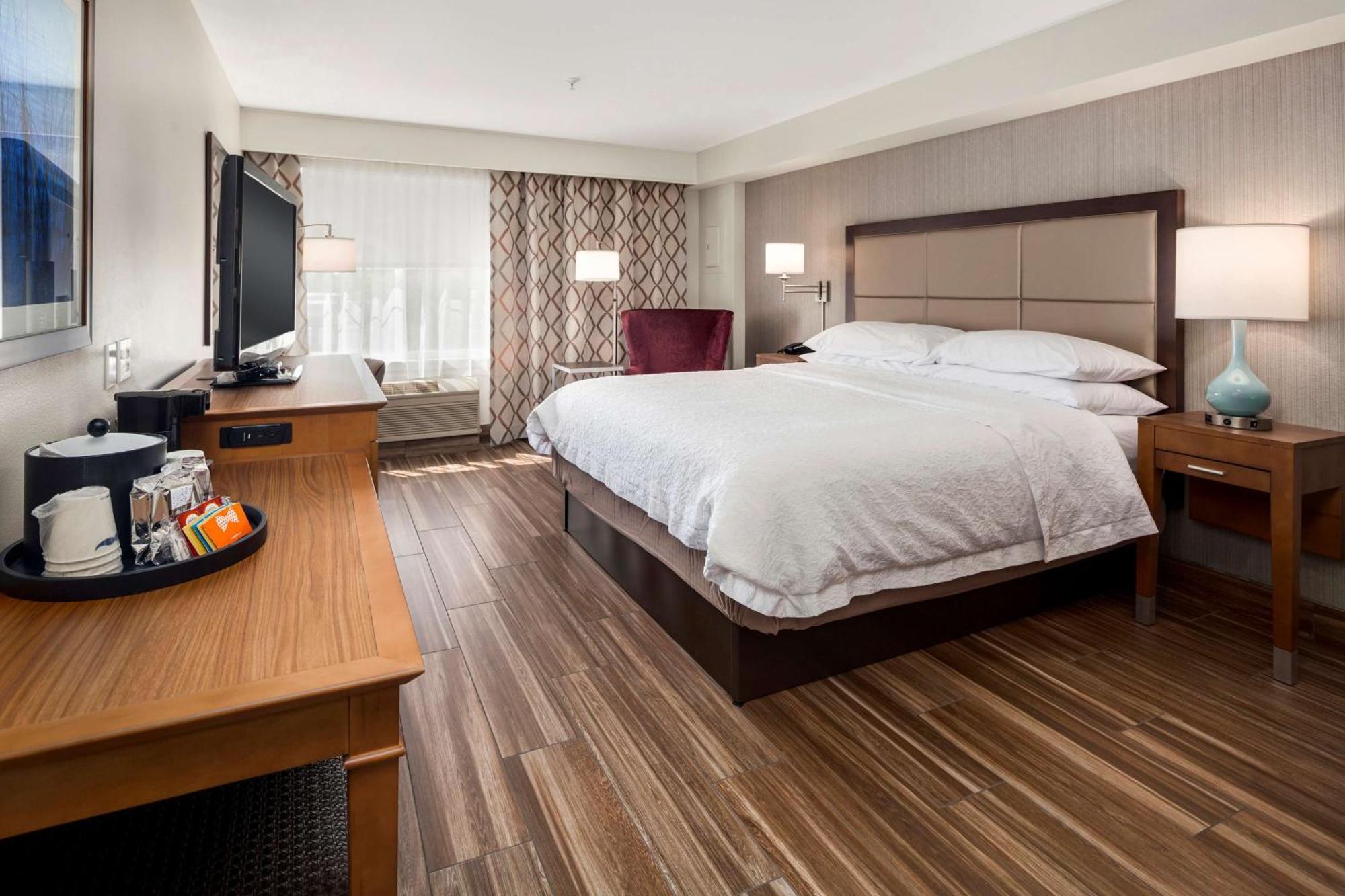 Hampton Inn & Suites Seattle North/Lynnwood Zewnętrze zdjęcie