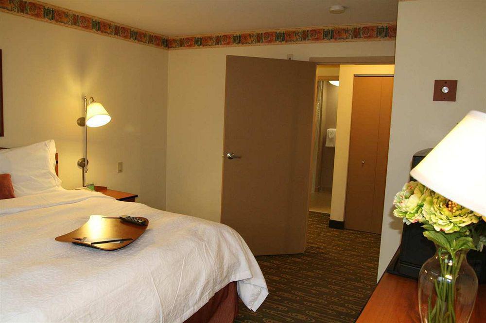 Hampton Inn & Suites Seattle North/Lynnwood Pokój zdjęcie